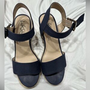 Life Stride Women's Dark Blue Sandals